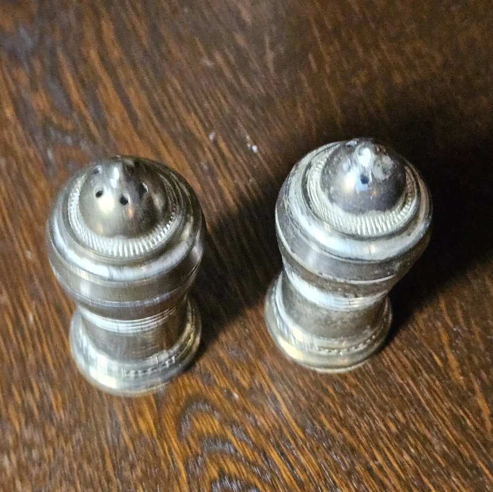 Vintage Silver Plated Salt and Pepper Shakers.